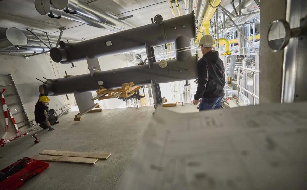 Die ersten Bauteile für das zweite Blockheizkraftwerk sind angeliefert.