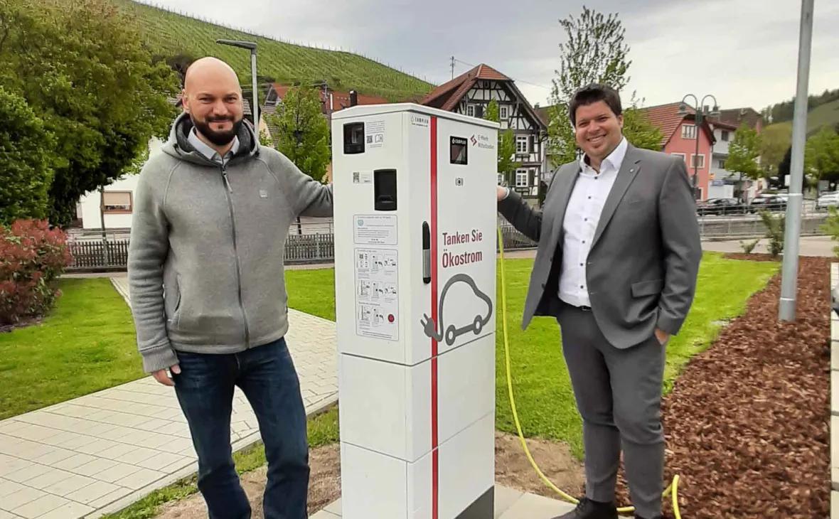 Erste E-Ladestation in der Gemeinde Durbach im Betrieb