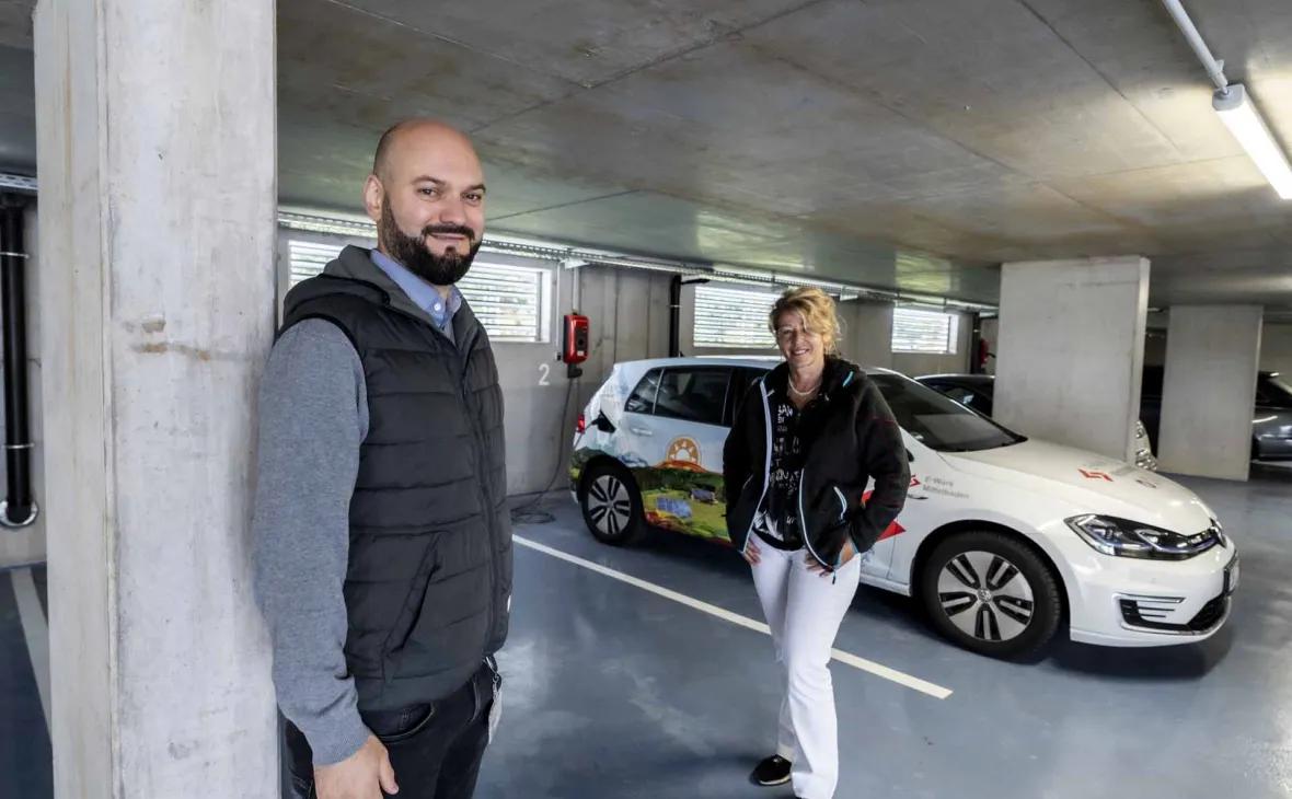 Michael Mathuni, E-Werk Mittelbaden, und Johanna Steiger, Herrenknecht Verwaltungs GmbH