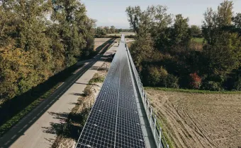 PV-Anlage mit einer Leistung von 400 kWp (Kilowattpeak) © Dimitri Dell
